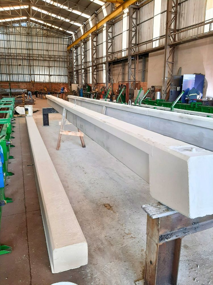 Fabricação e Desmoldagem de Vigas Pre-Moldadas